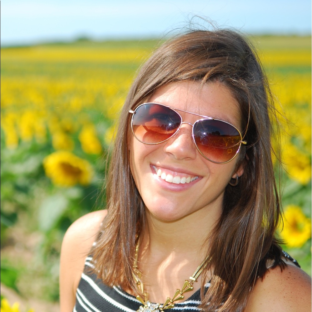 Meet your Posher, Lindsey